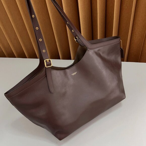New COACH Gramercy Tote Bag - Picture 1 of 9